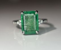 Beautiful 3.15 CT Natural Emerald Ring With Natural Diamonds & Platinum 950