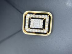 Beautiful Natural 0.40 CT Diamond Pendant With 18k Yellow Gold