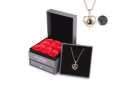 7 x Romantic For Her Preserved Rose Total RRP £342.86 L15a