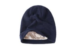20 x Women's Satin Lined Beanie
