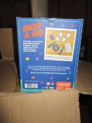 24 Pcs Paladone Skip A Go Game With Cards and Skipping Rope - RRP £8.99/unit - 24 Pcs In Lot