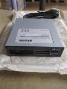 Card Adapter Unit By Akasa