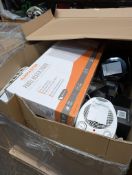 B&Q Pallet - Customer Returns - Picked At Random, Pictures Show Typical Contents.
