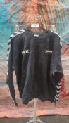 Hummol Black Jumper Size XL. Est £15