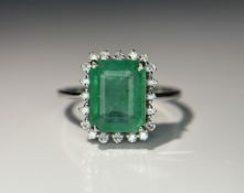 Beautiful 2.90 CT Natural Emerald Ring With Natural Diamonds & Platinum 950