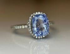 2.83 CT Unheated/Untreated Ceylon Cornflour Blue Sapphire Diamonds & 18k Gold