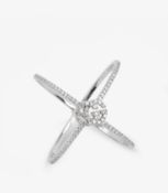 Gucci Diamond Set 18ct White Gold GG Running Ring