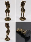 Antique-Style Bronze-Tone Female Figurine – 7 cm