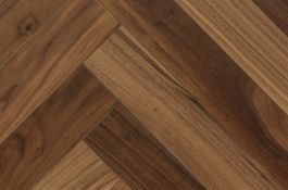 15.12sqm HW3135 Walnut Herringbone