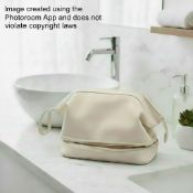 Travel Makeup Bag Toiletry Bag L4a SKU - 4360