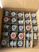 24x Amphenol AHD10-6-12p-L Receptacle 6pos W/Slot