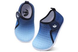 25 x Boys Girls Water Shoes L22 SKU -3927