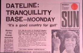 Apollo 11 Man on the Moon Front & Back Cover Sun Independence 1969 Newspaper
