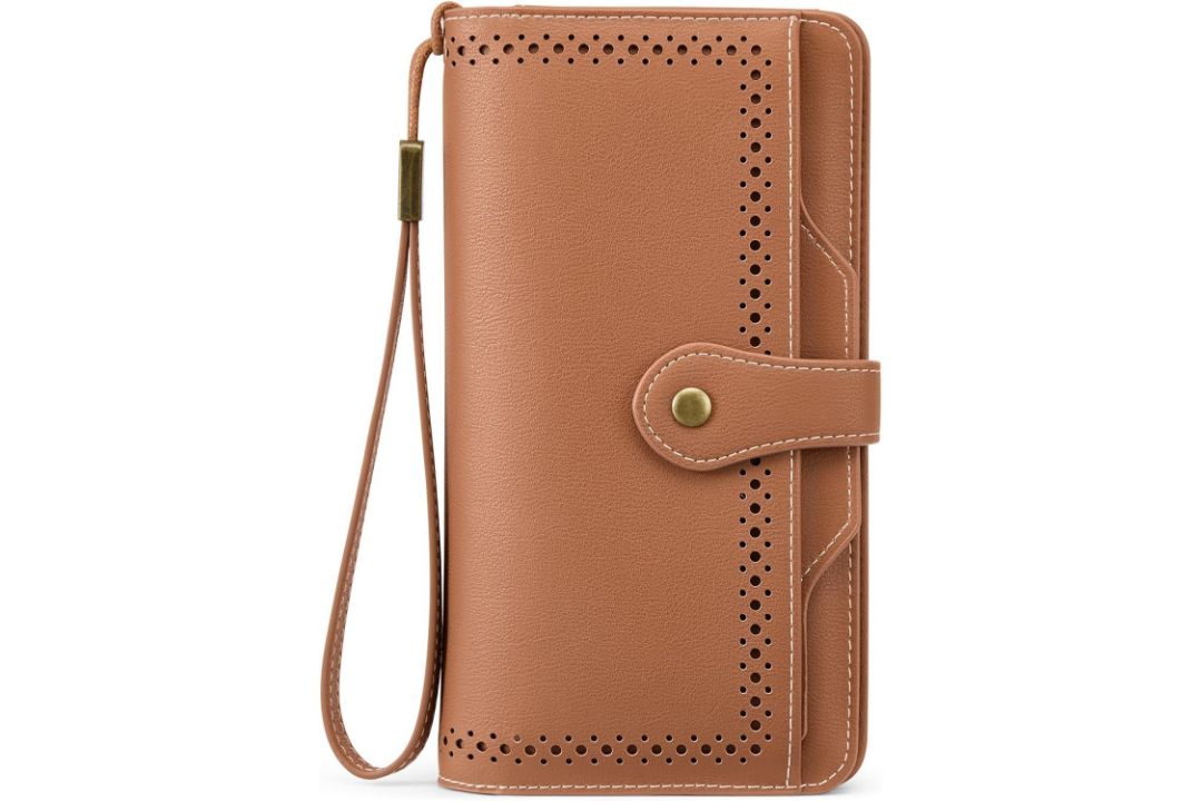 Women's RFID Blocking Wristlet Wallet Purse L18a SKU-4774 - Image 1 of 2