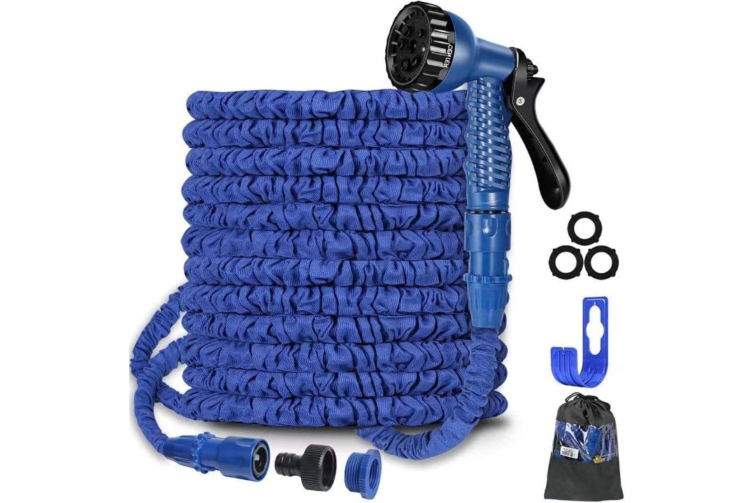 100FT Flexible Expanding Magic Hose With 3/4", 1/2" Fittings L2385 SKU-4798 - Image 1 of 2