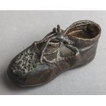 Kinderschuh als Galvanoplastik (Anfang 20. Jh.)