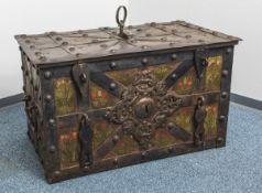 Große Eisentruhe (17./18. Jh.)