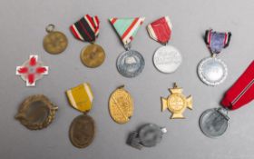 Großes Konvolut von Orden, Ehrenzeichen und Abzeichen