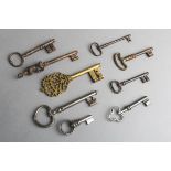 9-teiliges Konvolut von historischen Schlüsseln (18./19. Jh.)