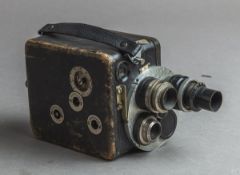 Schmalfilmkamera "Cine Nizo 9 1/2 Mod. A" (um 1925/26)