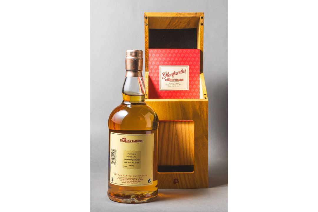 Konvolut mit 9 Flaschen Glenfarclas - Bild 9 aus 9