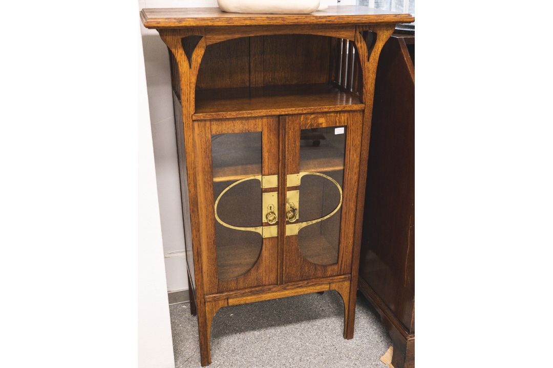 Kleiner Beistellschrank (Jugendstil, um 1900) - Bild 1 aus 3