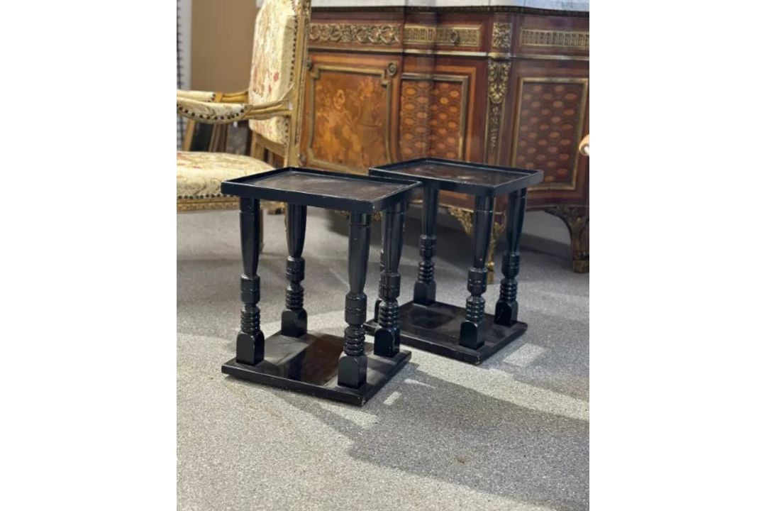 Set von Konsol- / Beistelltischen (20er J., Art déco) - Bild 1 aus 2