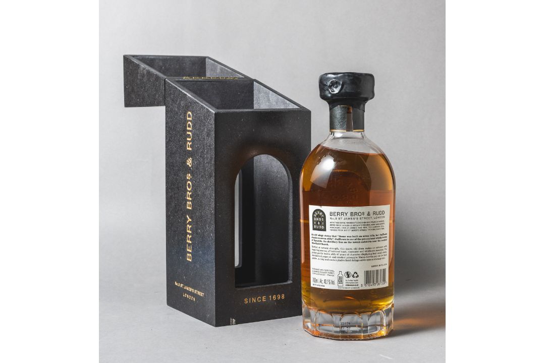 Berry Bros. & Rudd Exceptional Casks Dufftown Distillery, Dest. 1975, 47 Jahre - Bild 2 aus 2