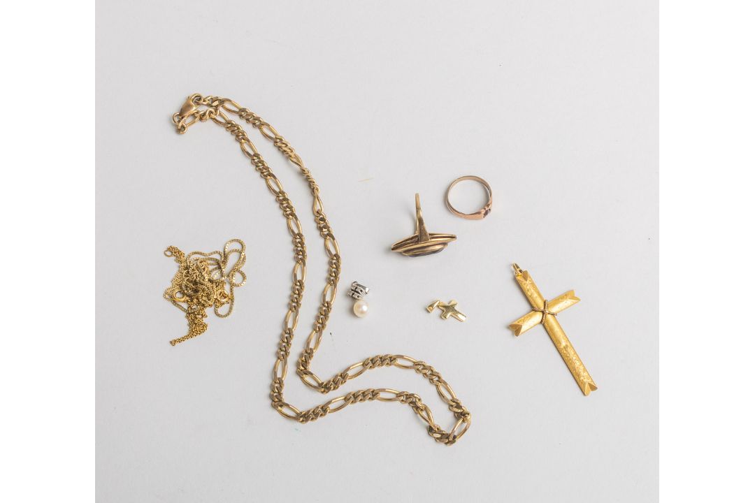 Konvolut von Goldschmuck 333 GG/WG