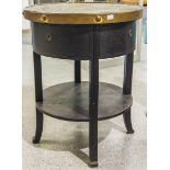 Runder Beistelltisch / Rauchertisch (20er J., Art déco)