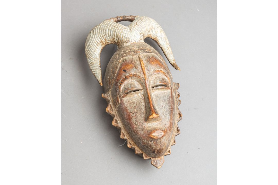 Maske (Dan / Bété, Elfenbeinküste, Alter unbekannt) - Bild 1 aus 2
