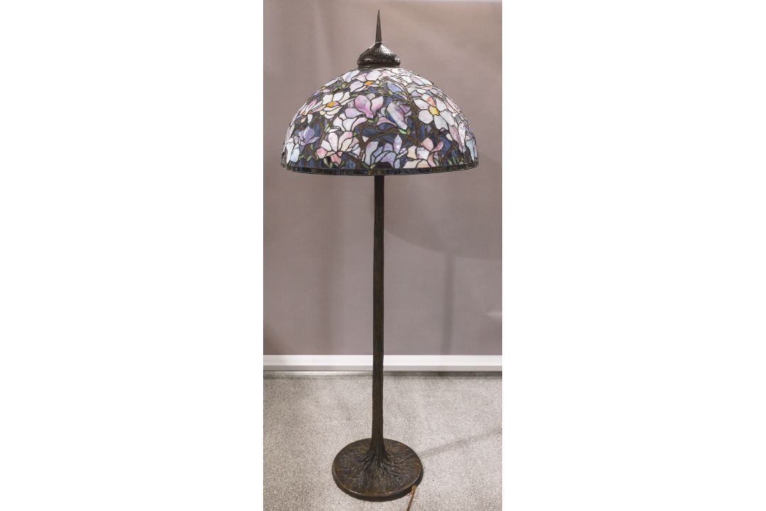 Bodenstehlampe im Tiffany-Stil (20./21. Jh.)