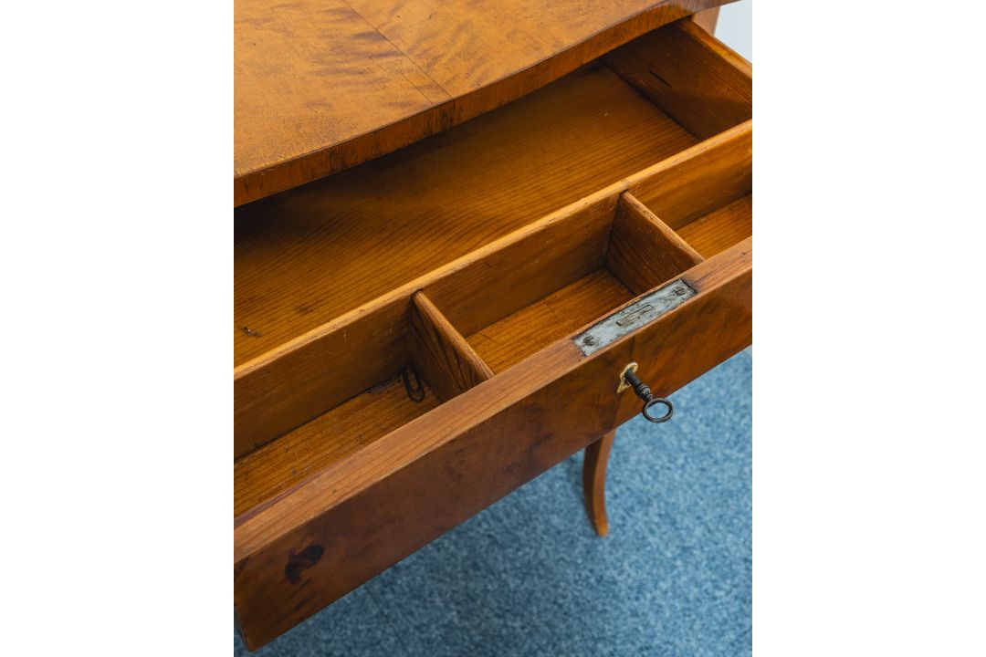 Nähtisch / Beistelltisch (um 1820/30, Biedermeier) - Bild 2 aus 2