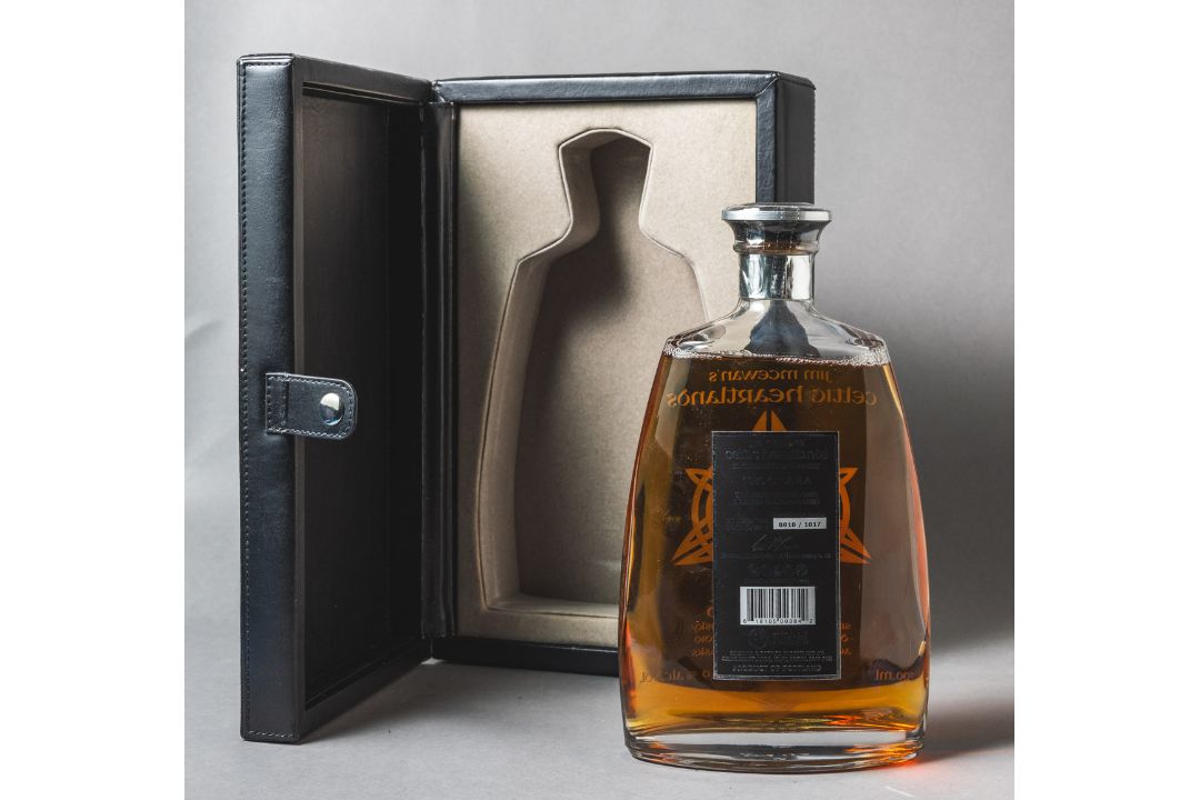 Jim McEwan's Celtic Heartlands Caol Ila 1980, Dest. 1980, 30 Jahre, Abf. 2010, Single Malt Scotch Wh - Bild 2 aus 2