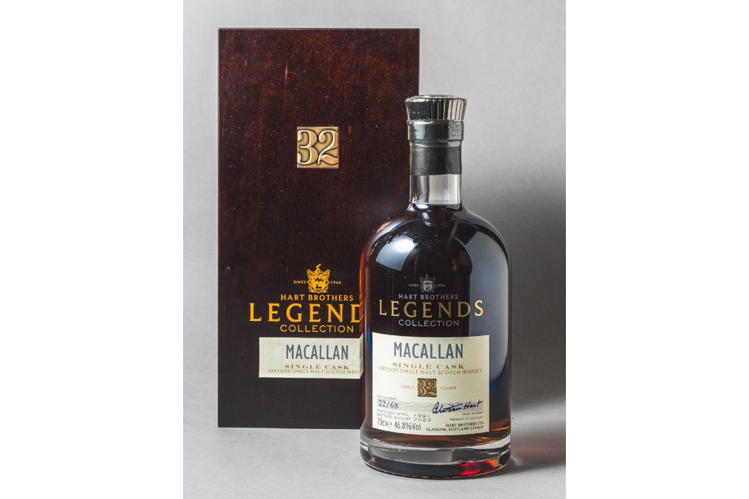 Macallan, Dest. April 1991, Abf. August 2023, 32 Jahre, Speyside Single Malt Scotch Whisky - Bild 1 aus 2