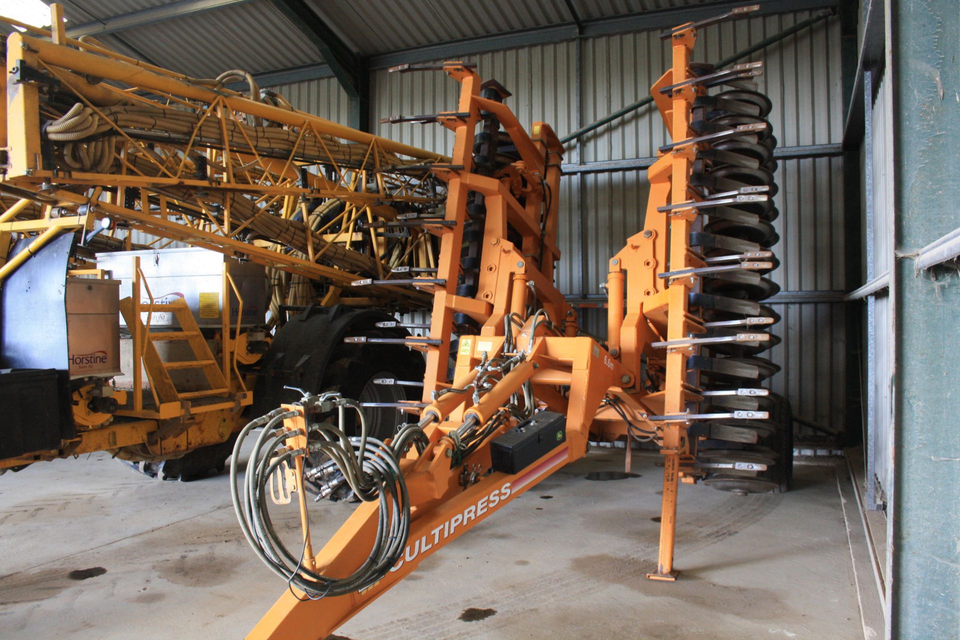 Simba 6.6m Cultipress, hydraulic folding, rigid leading tines, hyd levelling boards & double DD ring
