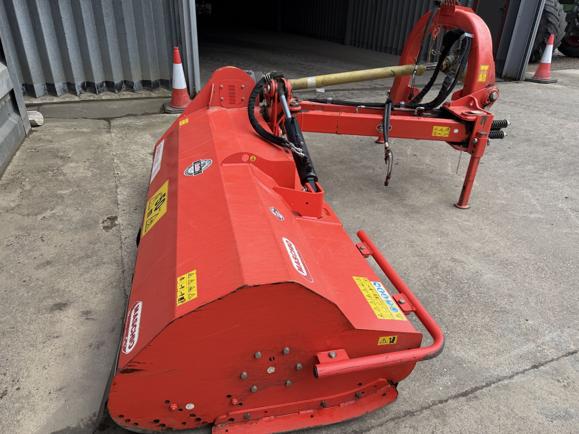 (22) Maschio Giraffa XXL 230 right hand offset flail mower, pto driven, serial no NM91D0262 - Image 6 of 8