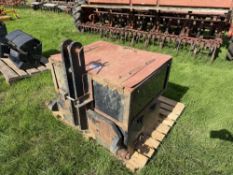 3pt mounted Tombstone front weight block, with set of leaf weights & toolbox