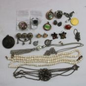 Modeschmuck Perlenketten etc. Konvolut