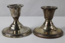 Paar Sterlingsilber Kerzenständer England 20 Jh.
