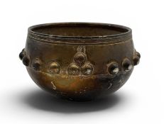 A SILVER REPLICA OF THE GLASTONBURY BOWL RETAILED BY FRANKLIN & HARE OF TAUNTON