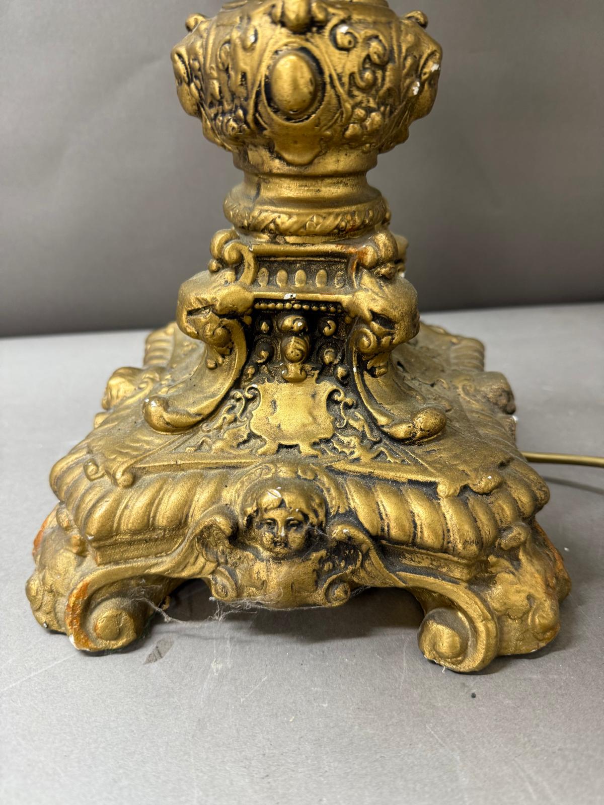 A wooden gold painted table lamp in the rococo style (H46cm) - Image 3 of 4