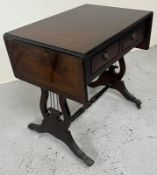 Regency style drop leaf sofa table AF (H55cm x 40cm x 60cm) Condition Report Castor missing