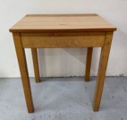 A single locker school desk with a hinged lid (H70cm W60cm D47cm) Condition Report Multiple