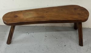 A solid wood bench on thick plank legs (L93cm x 42cm)