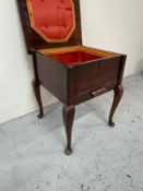 A vintage work box with lift up lid and a single drawer under (H50cm W41cm D41cm) Condition Report