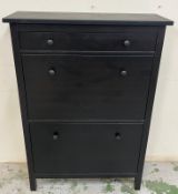Contemporary shoe cabinet H127cm W89cm D30cm