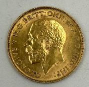 A 1914 half sovereign (4g)