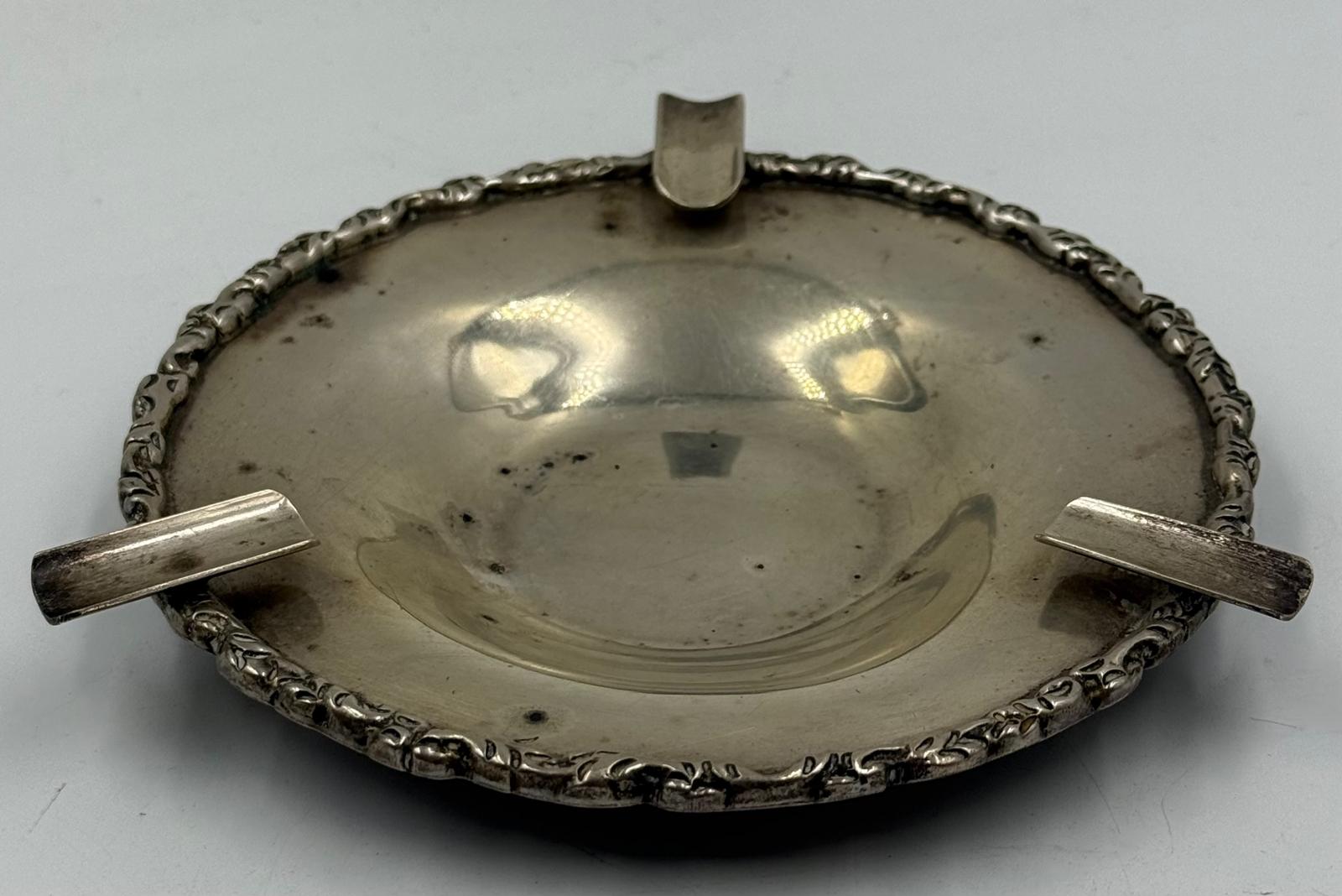 A Mexican silver ashtray marked 925 to base approx weight 143g