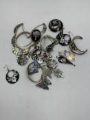 A quantity of Mexican silver alpaca jewellery various styles